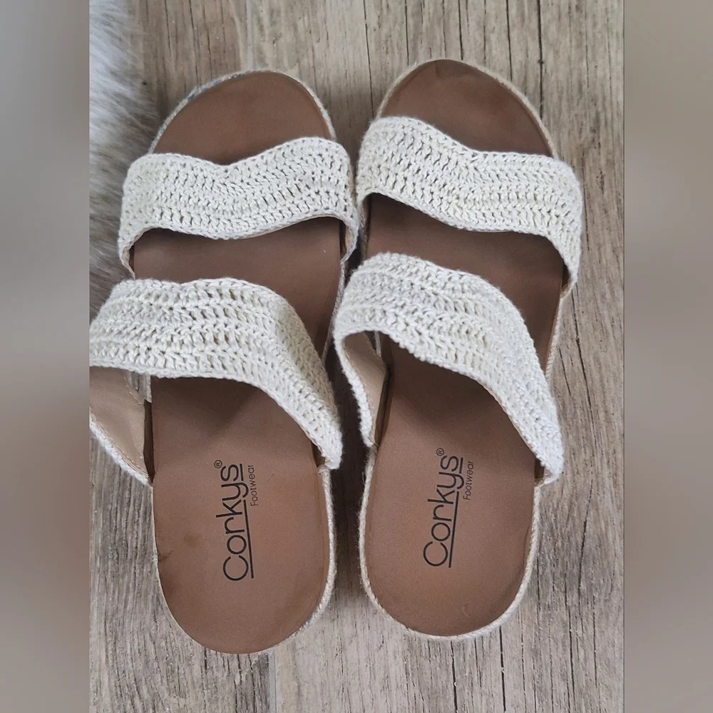 Corkys Clueless Beach Wedges Sz.9